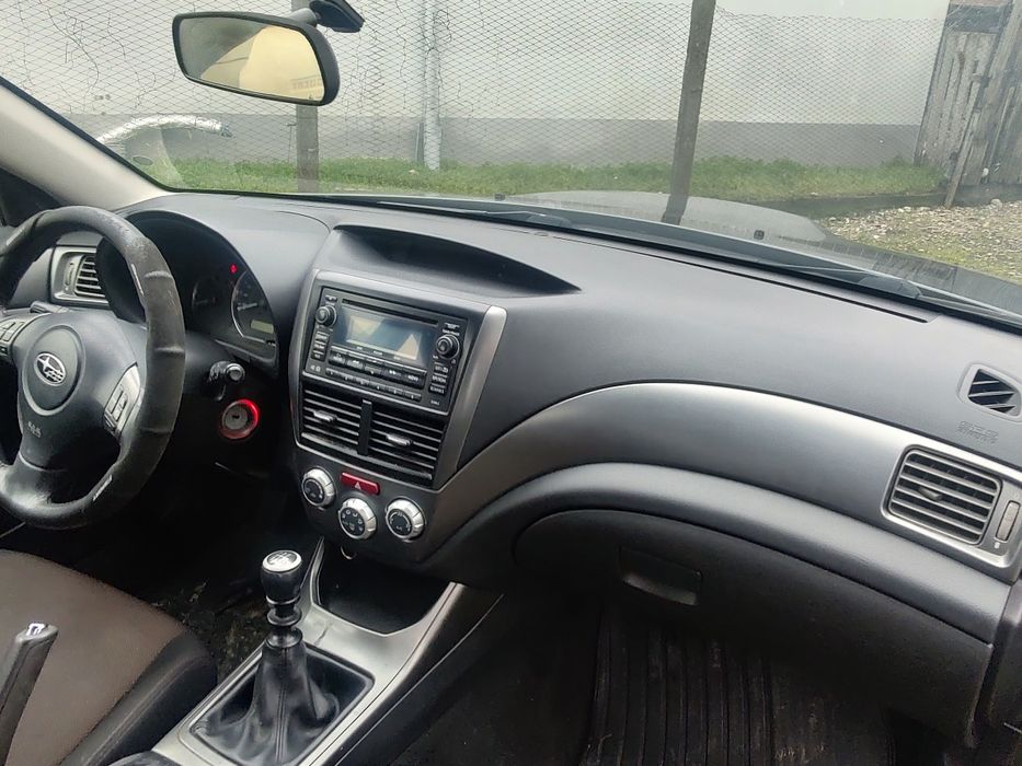Subaru impreza 4wd 2011