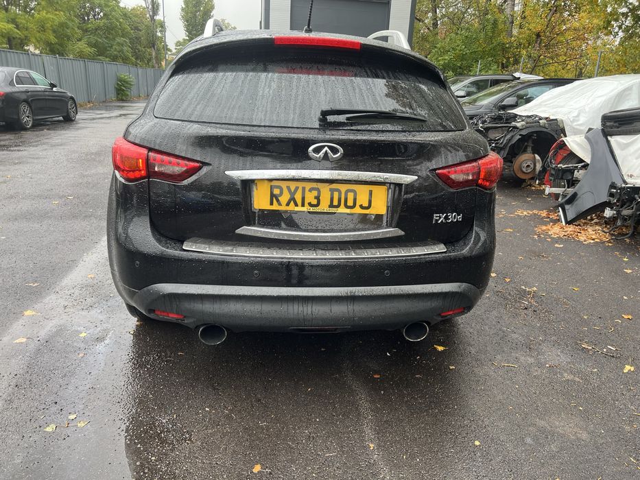 Infiniti FX30d 2013г НА ЧАСТИ