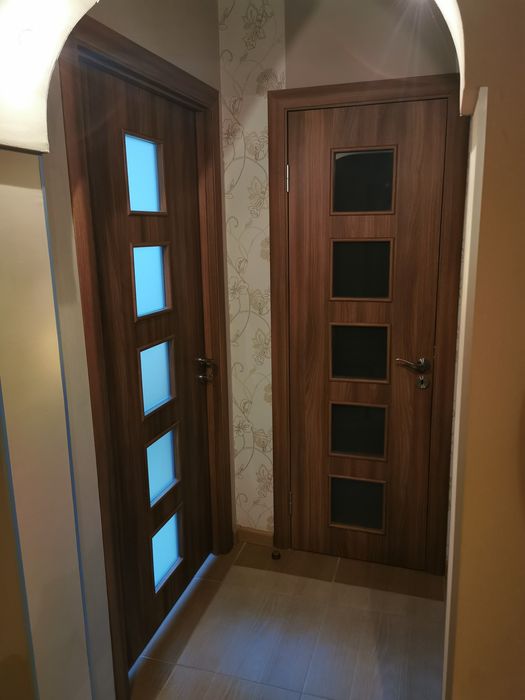 Дава се под наем Тристаен апартамент в Варна, Младост 1 - 86 кв.м за 408 € - Снимка #2