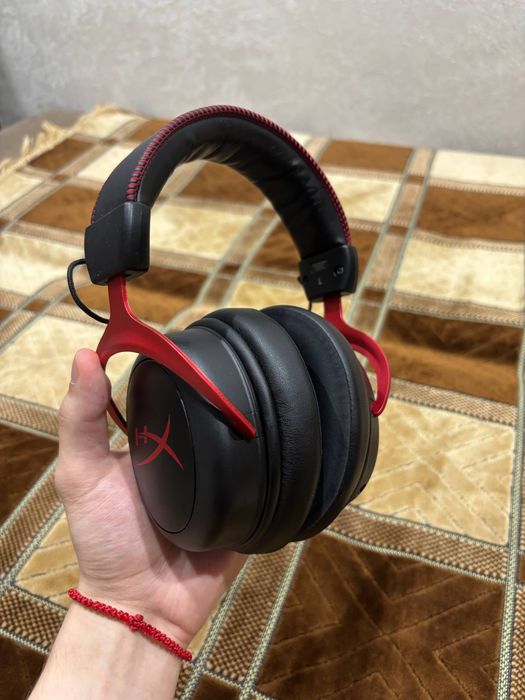 HyperX Cloud 2 Wireless.
