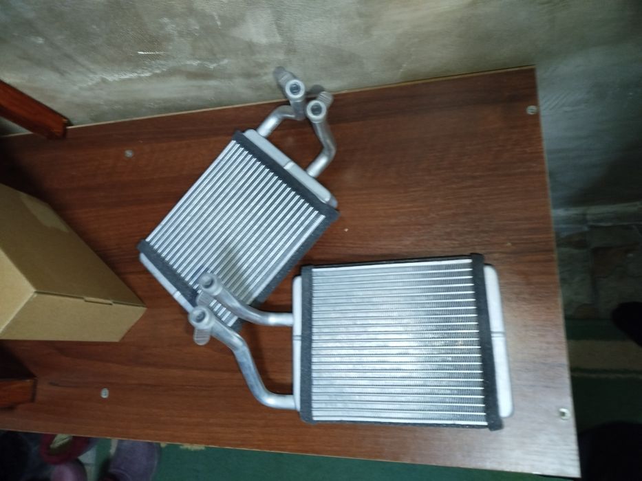 Радиатор задней печки