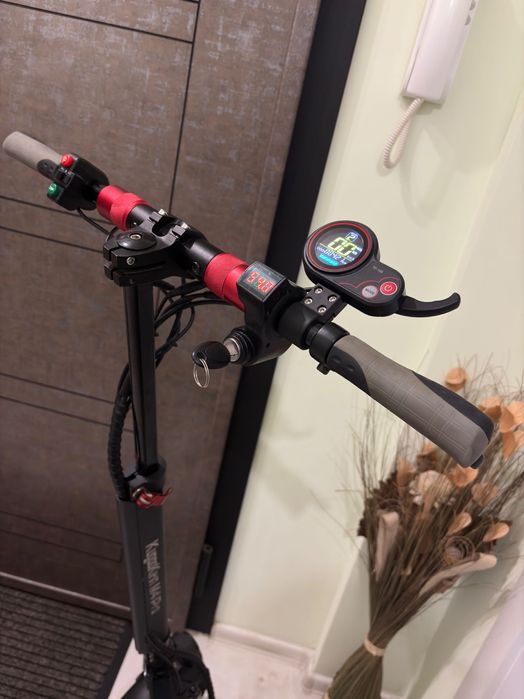 Електричекса тротинетка Kugoo M4 Pro КАТО НОВА