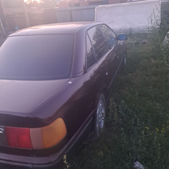 Продам ауди 100с4
