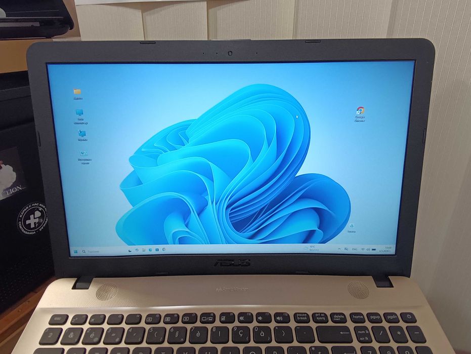 Лаптоп Asus K541U  i5-6100U / 15,6"
