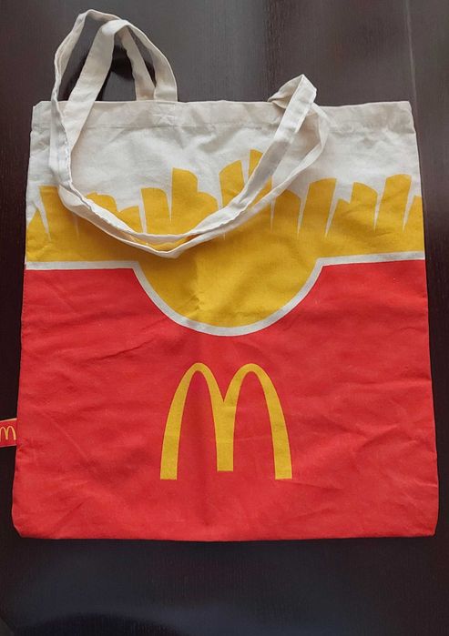 Colectie McDonalds Merch