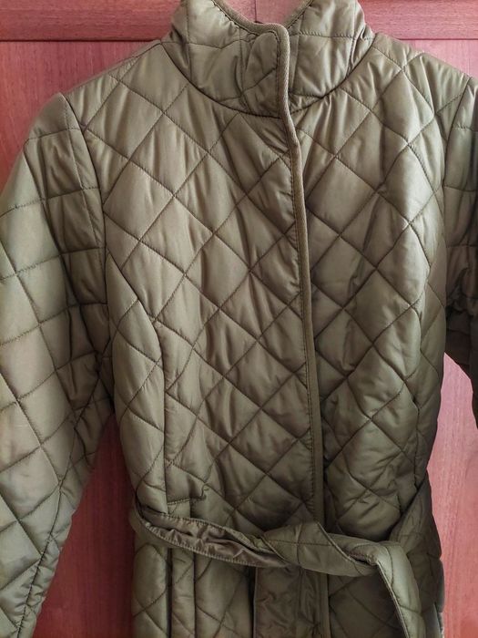 Преходно яке, цвят маслина, закупено от Англия