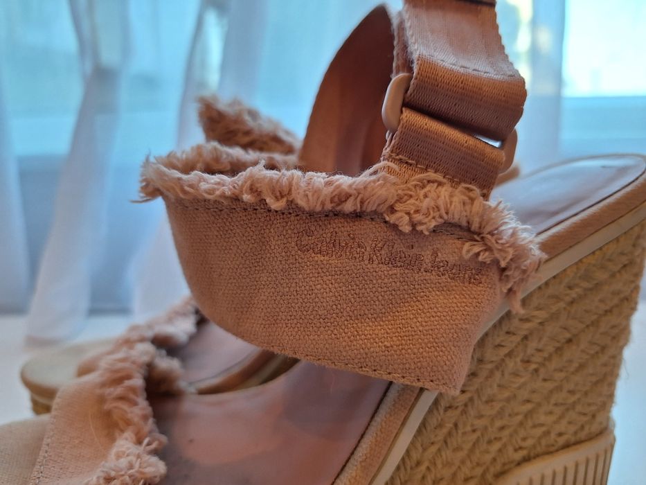 Сандали Calvin Klein