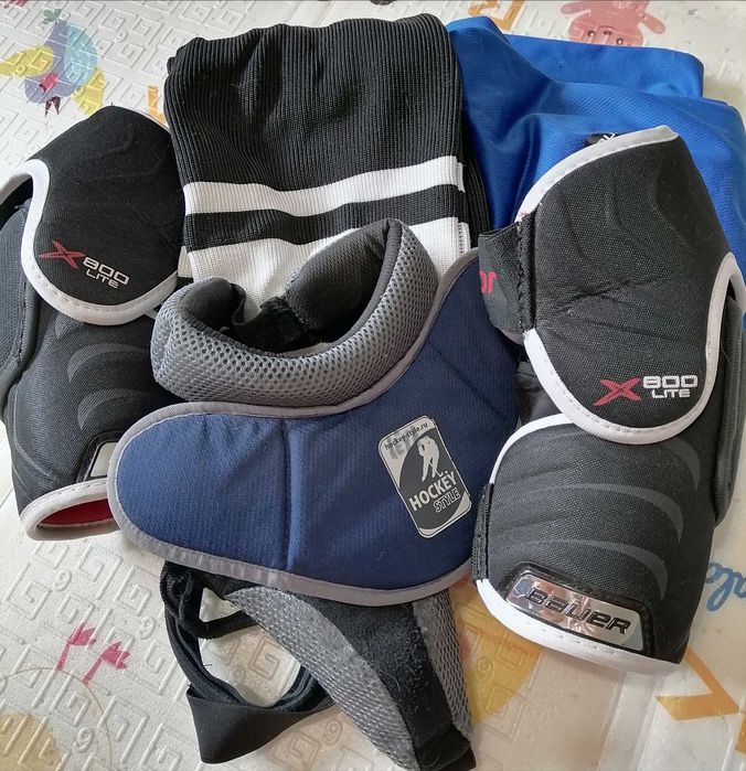 Хоккейные атрибуты