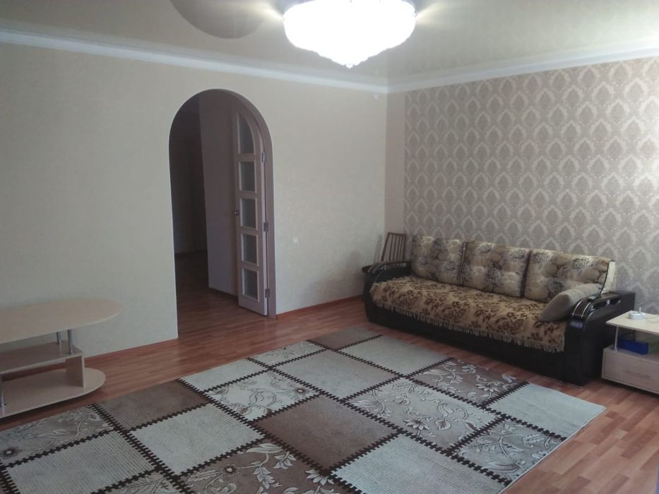 Продам ковер 2,5х4,0. Торг