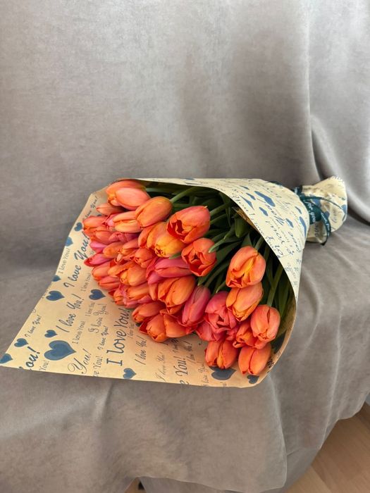 Тюльпаны розница 700