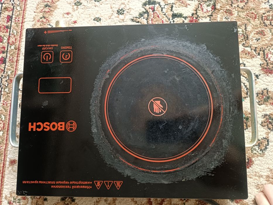 Продам электрическую плиту bosch