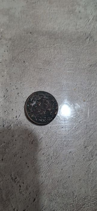 Продам монеты колекционный