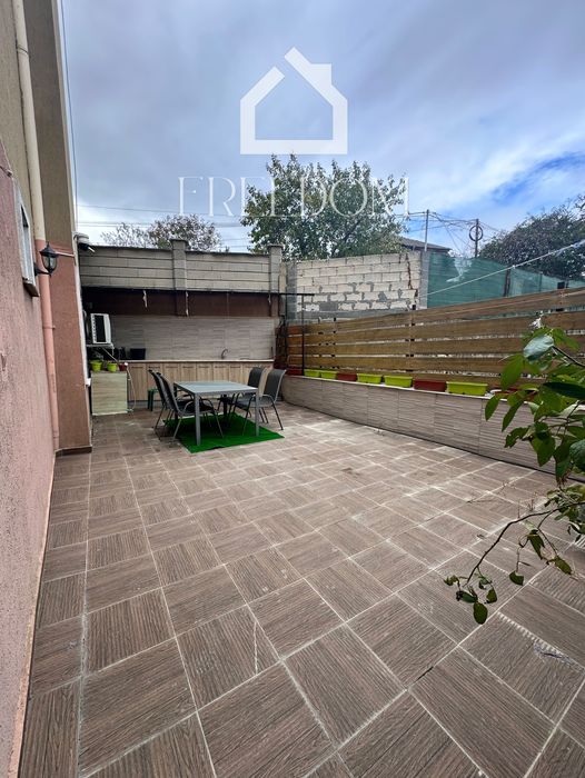 Продава се Тристаен апартамент в Варна, м-т Траката - 104 кв.м за 2212 €/кв.м - Снимка #17