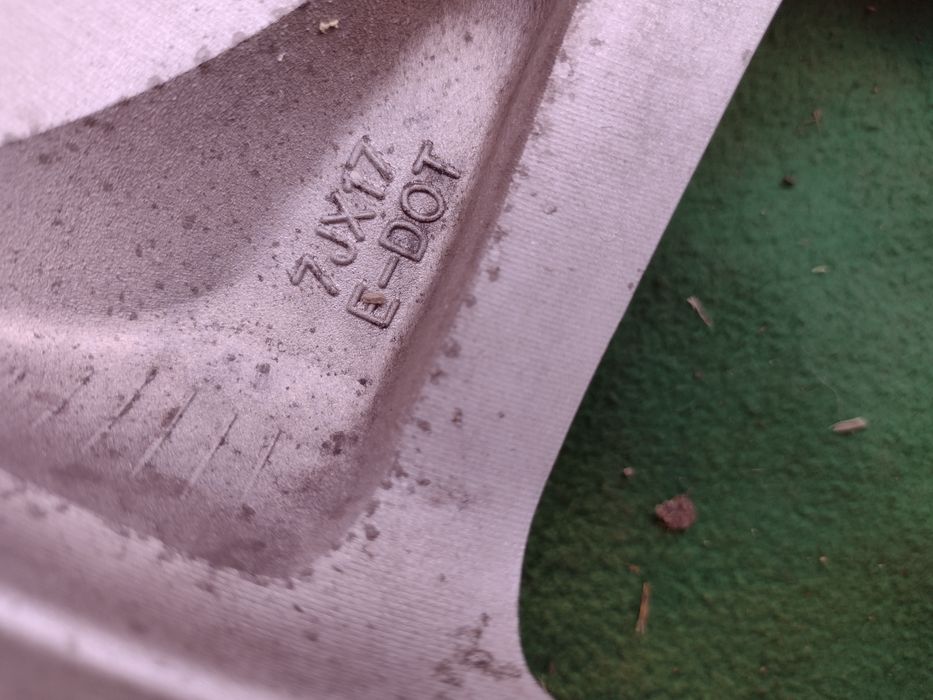 Оригинални 17-5х114.3 ЕТ56. 7j  Kia Ceed