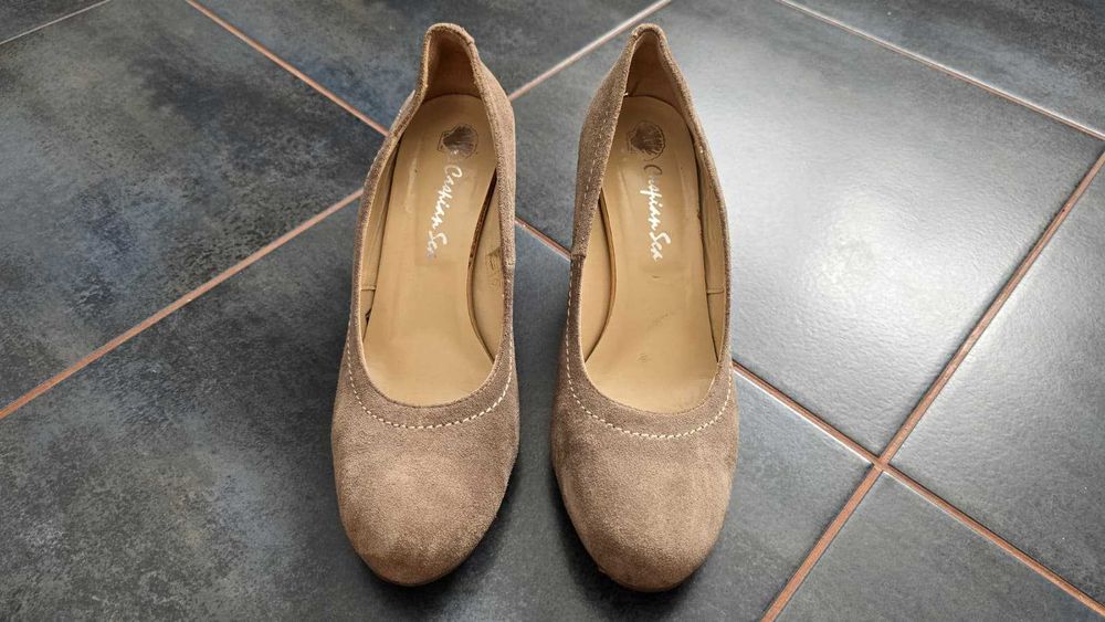 Pantofi piele, purtati maxim odata