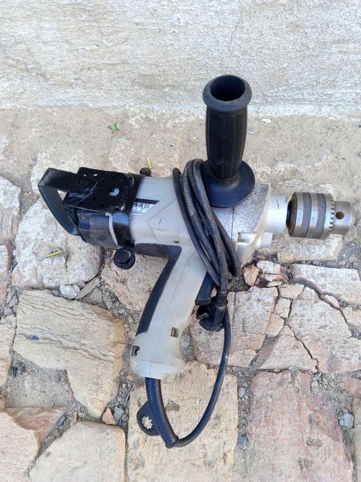 Дрель. Гарантия есть.