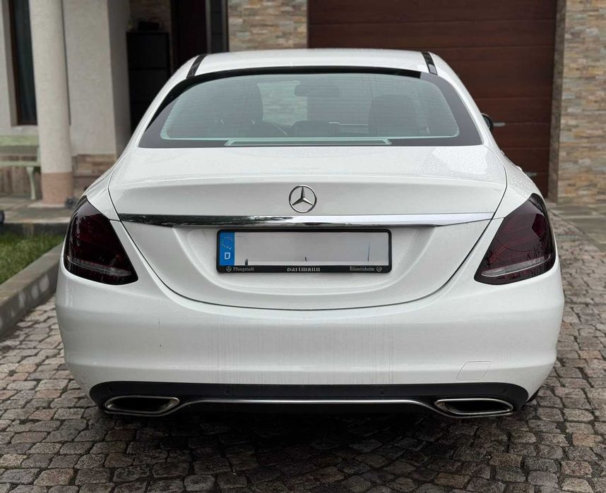 Mercedes W205 C300 БЕНЗИН  Airmatic 9G Tronic