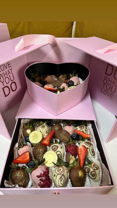 Клубника в шоколаде Алматы