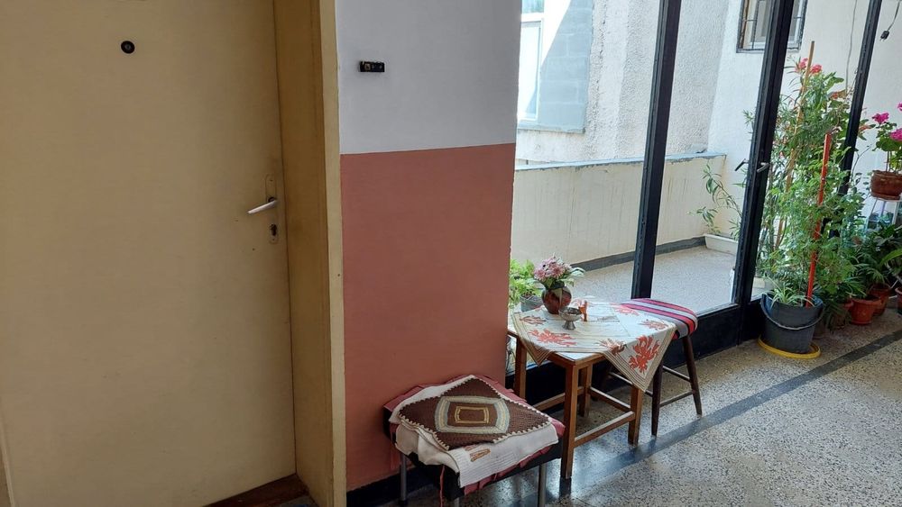 Дава се под наем Едностаен апартамент в Панагюрище - 56 кв.м за 204 € - Снимка #10