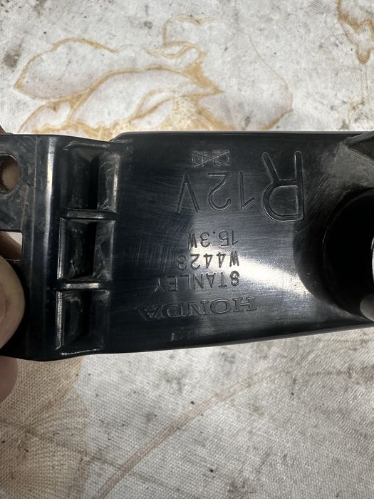 Proiector dreapta led honda cr v.