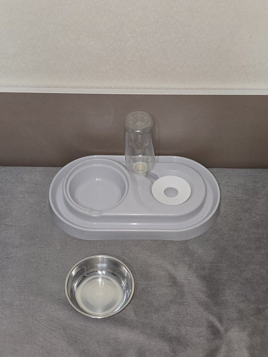 Кормушка для кошек