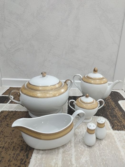 Продам набор посуды