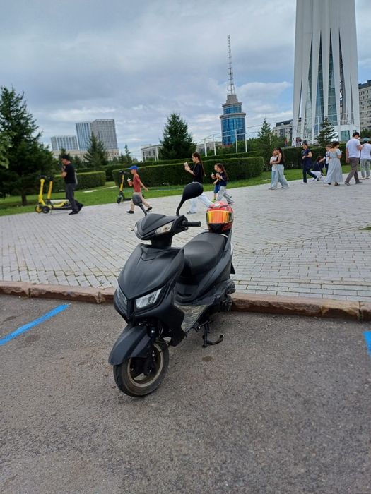 Продам мопед м8 на учете