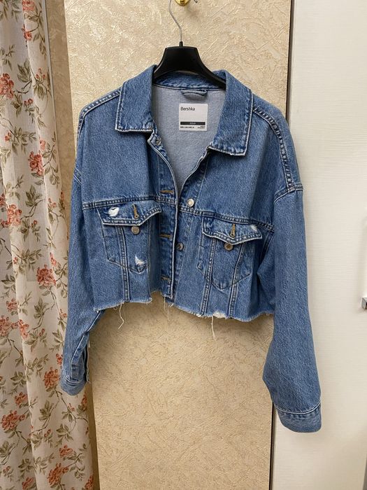 Джинсовая курточка Bershka