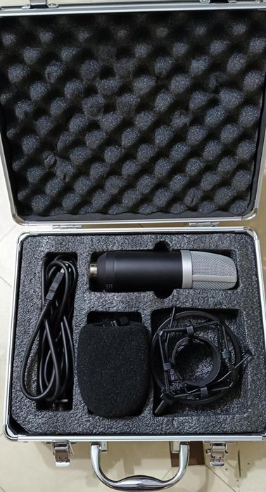 Продам USB-микрофон Trust GXT 252 Emita streaming