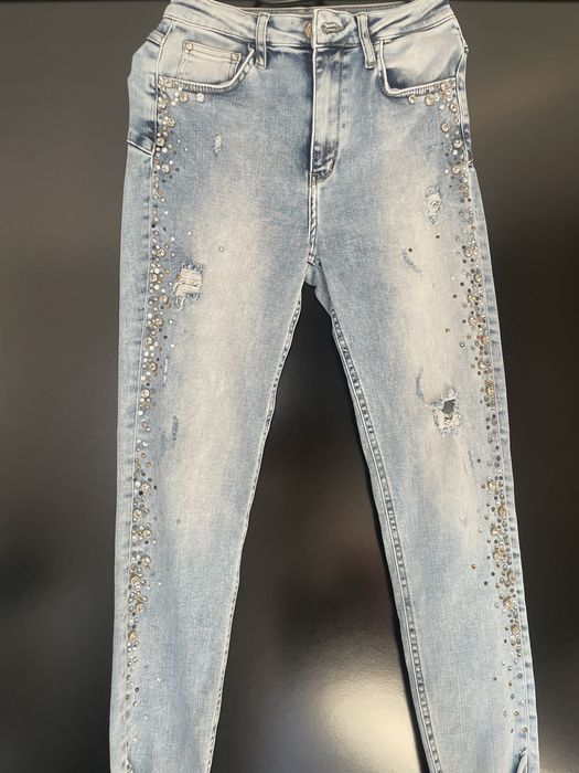 D & She дънки с камъни