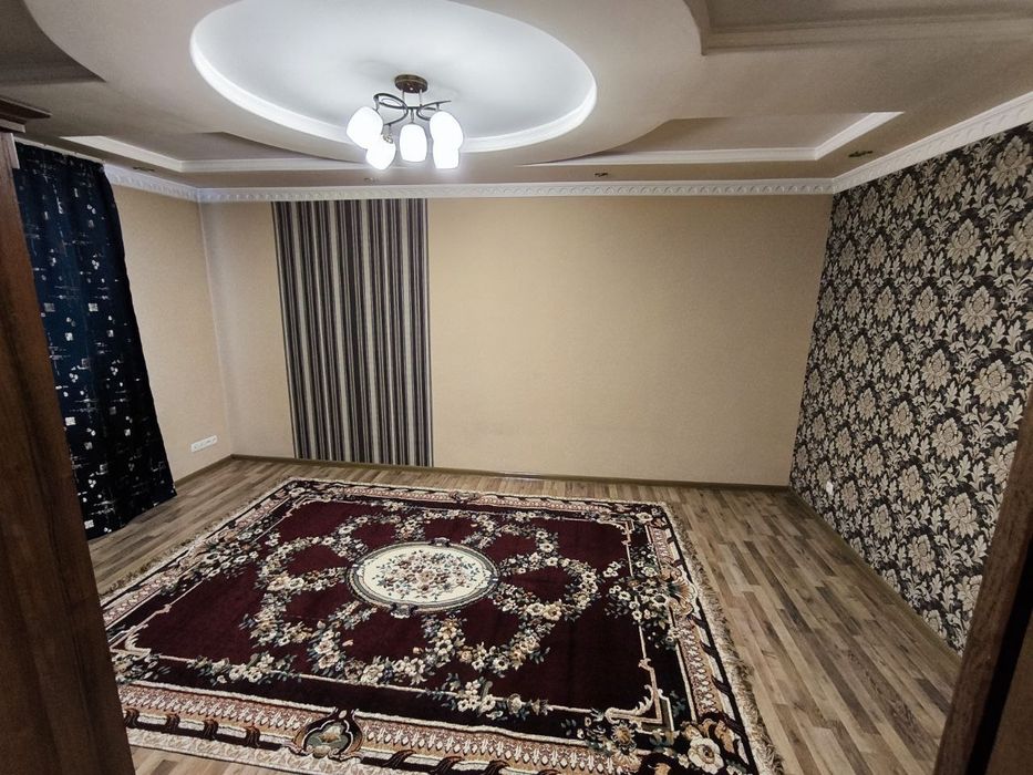 Аренда 
Жилой дом 2 етаж 230 кв.