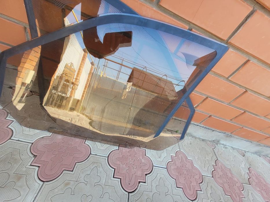 Приора, тонированные стекла