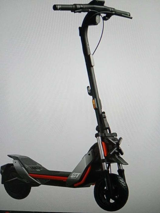Trotinetă electrică SEGWAY ZT3 Pro nouă