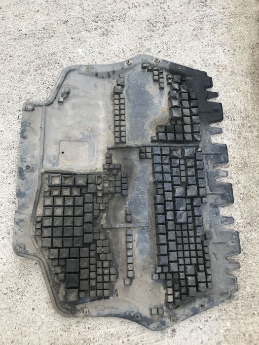 Кора под двигател Audi A3 8p