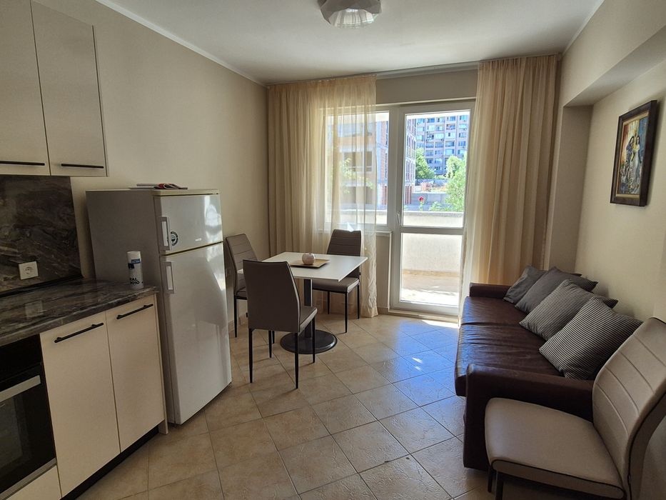 Дава се под наем Тристаен апартамент в София, Малинова долина - 86 кв.м за 720 € - Снимка #3
