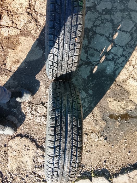 Cauciucuri de iarna pe 175/70/14R
