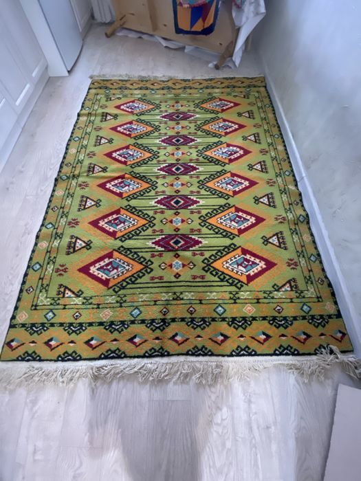 Ковер ручной работы