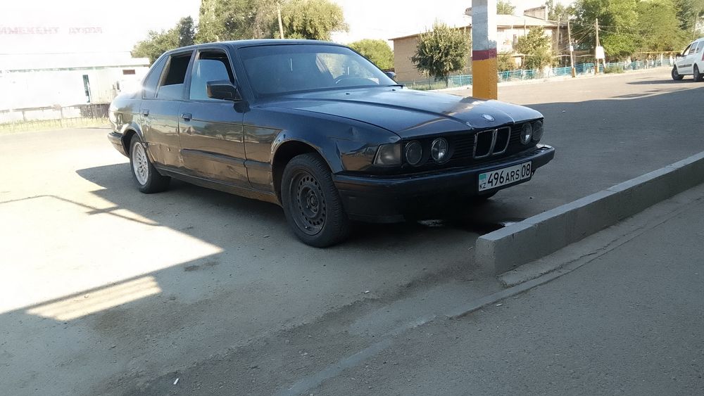 Легендарный БМВ  е32 730і