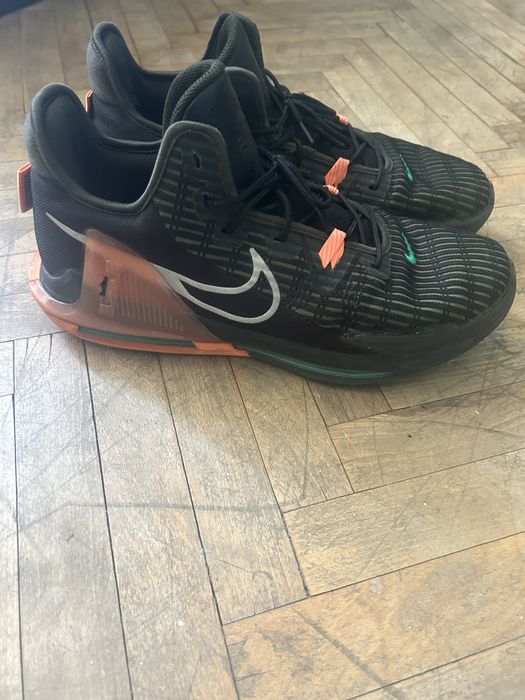 Nike Lebron Witness 6