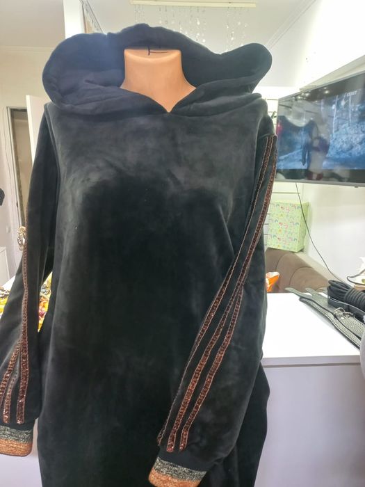 Новое платье - пальто велюр.