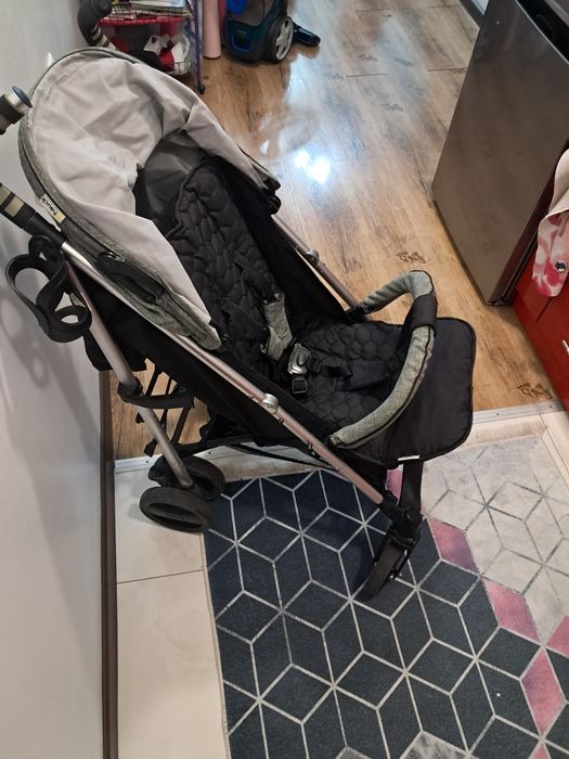 Детска количка използвана