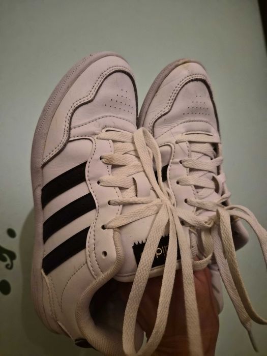 Adidas piele, marimea 36