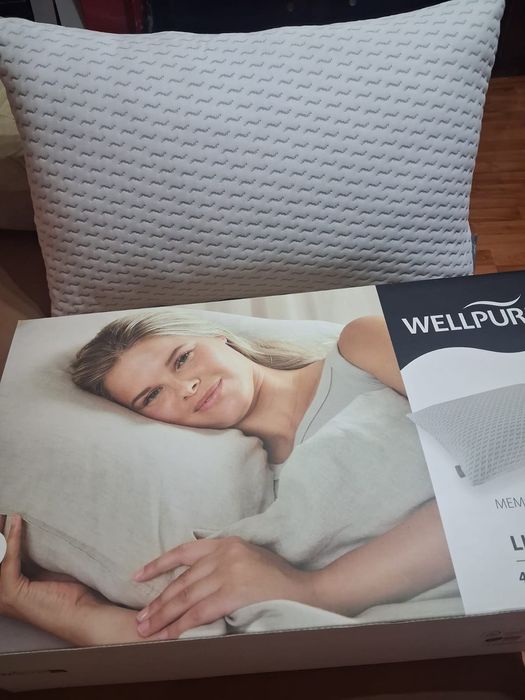 Perna cu spuma de memorie