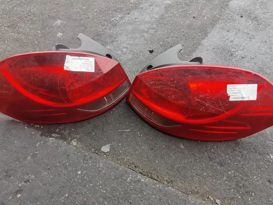 Stop stanga Renault Clio 3  cod 8200586843, volan pe stanga