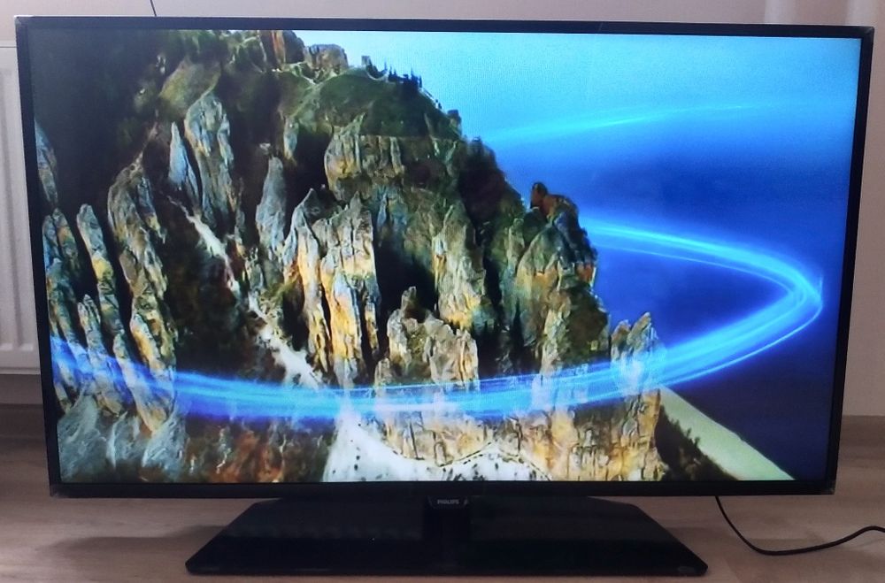 Телевизор Philips 43PFT5301/60, черный