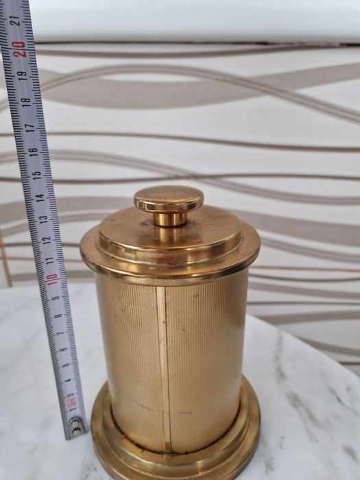 Mecanism depozitare tigarete