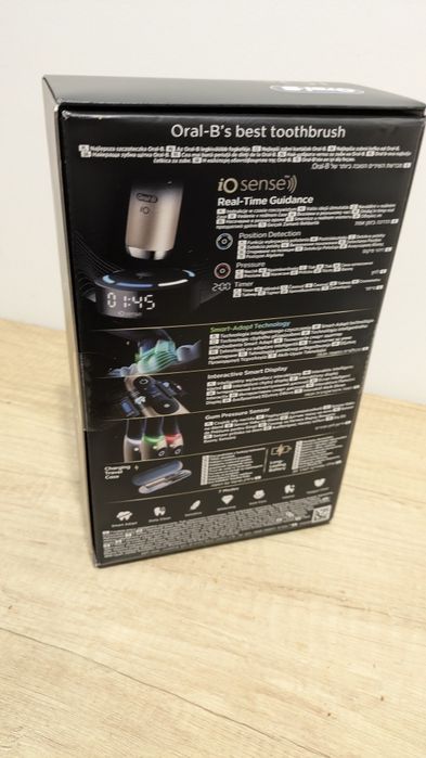 Oral-B iO 10 – Lunar Gold
Periuță electrică premium, 100