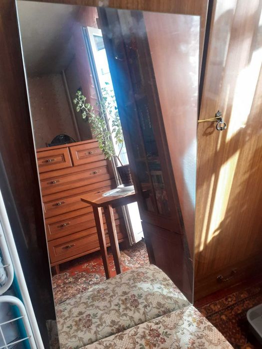 Продам зеркало 42 х 84см