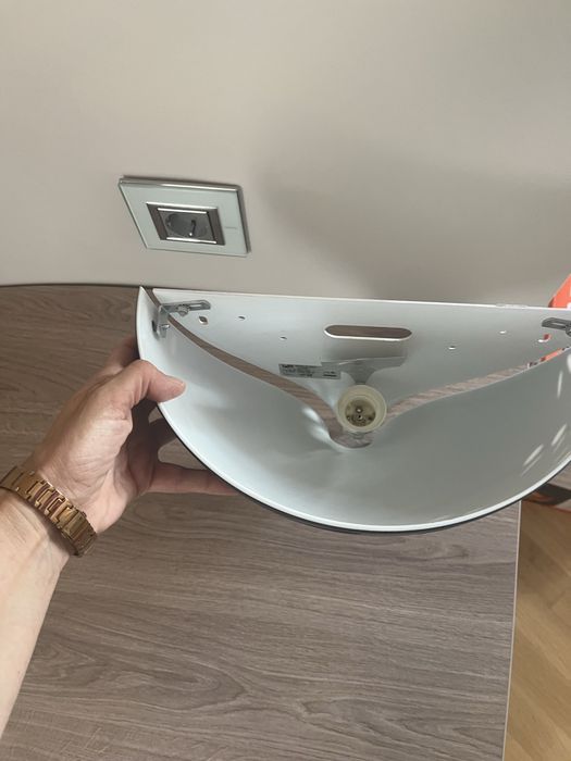 Аплик за стенен монтаж.Италиански