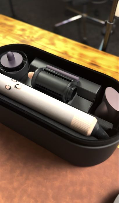 Dyson airwrap HSO5